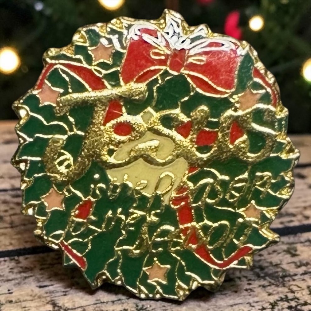 Jesus Is The Reason For The Season Christmas Wreath Enamel Lapel Pin